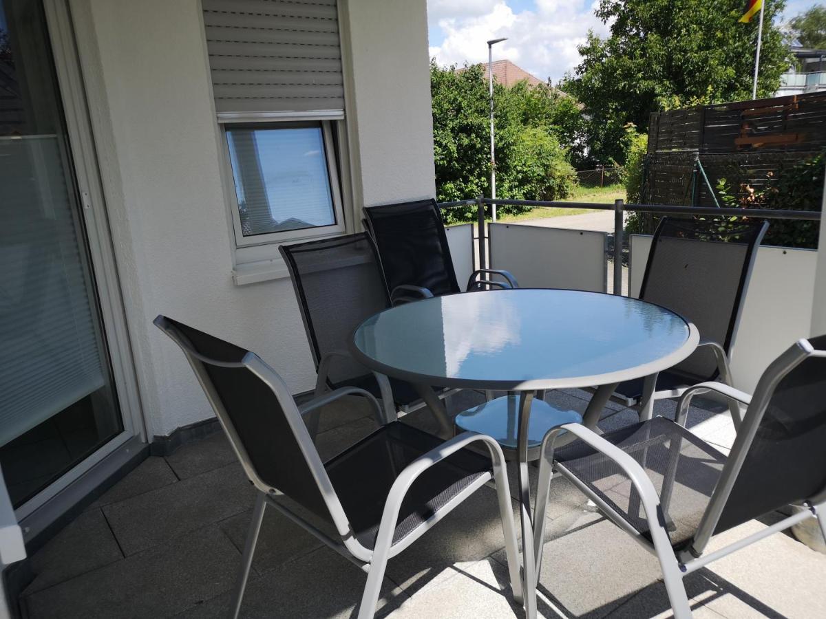 Familien-Ferienwohnung: Messe-Nähe mit Balkon und Parkplatz am Bodensee Meckenbeuren Exterior photo